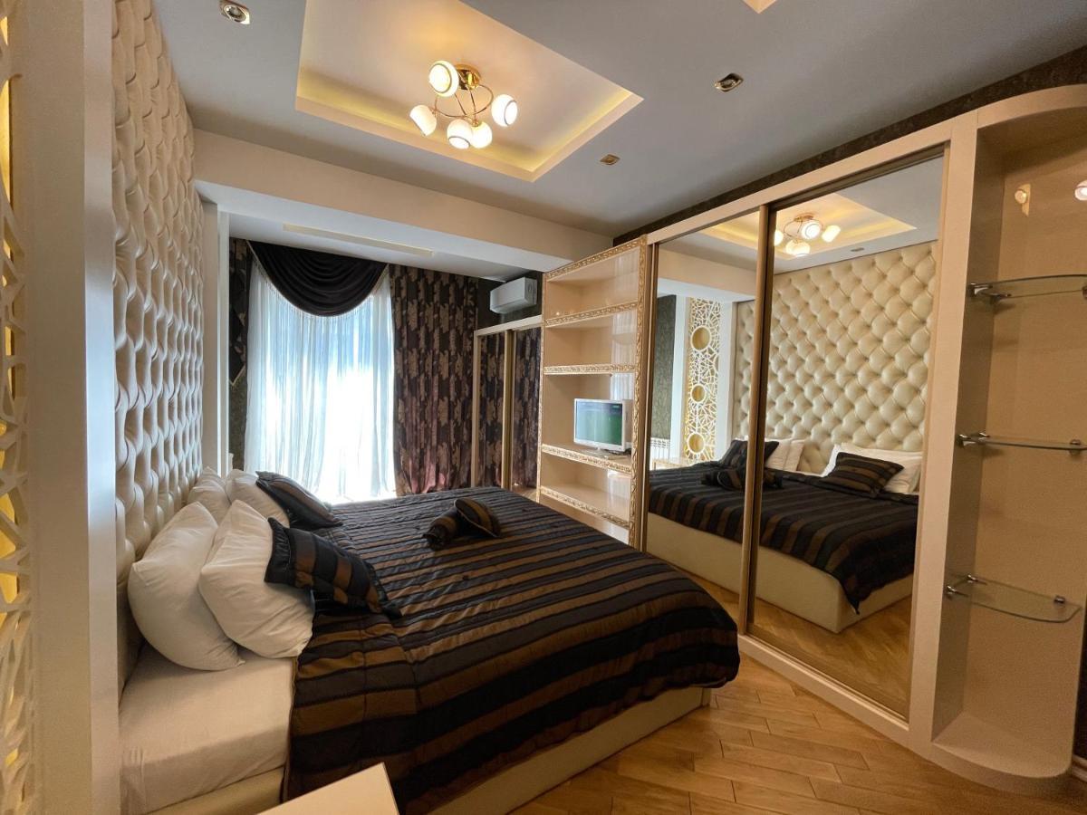 Park Azure Louvre Apartment Baku Exterior foto