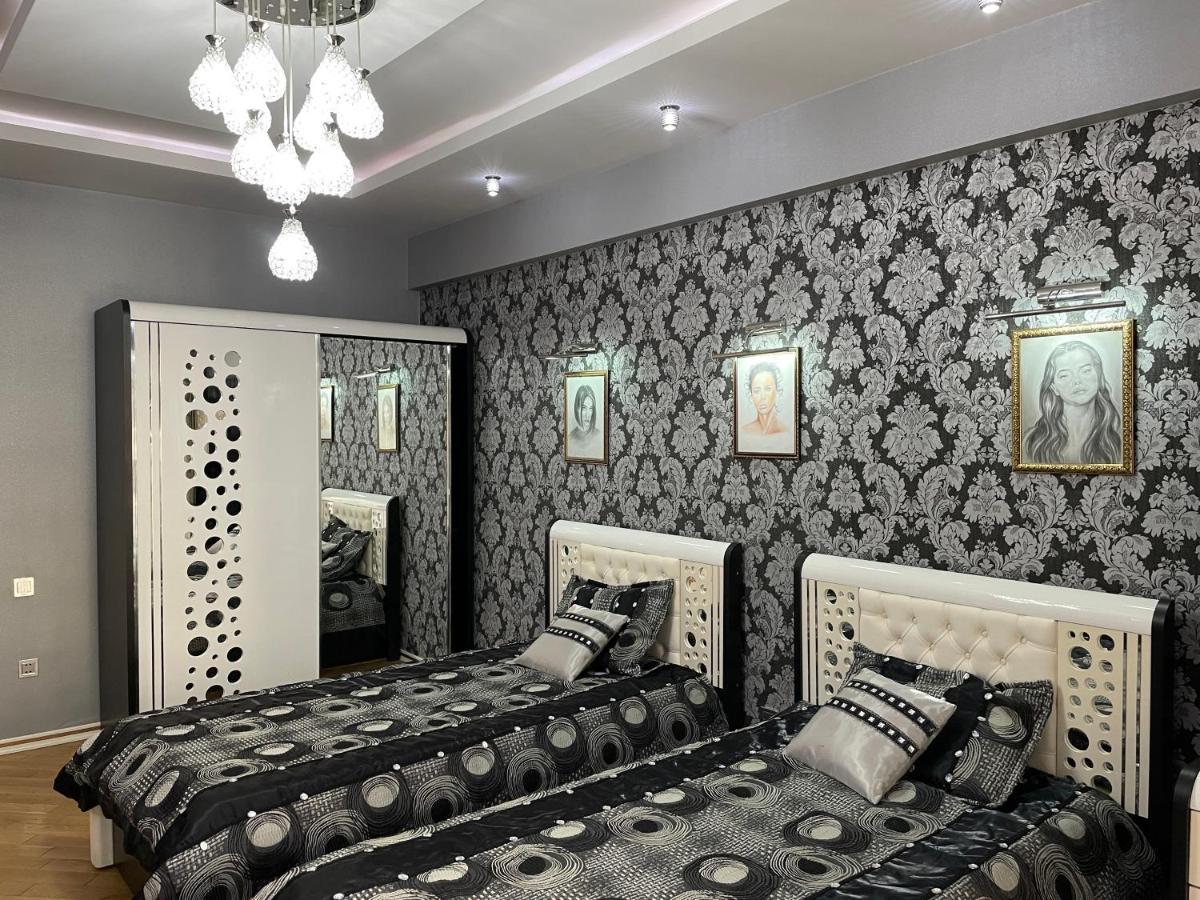 Park Azure Louvre Apartment Baku Exterior foto