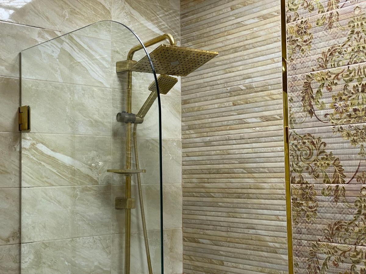 Park Azure Louvre Apartment Baku Exterior foto